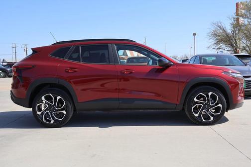 Crimson Metallic 2025 Chevrolet Trax 2RS