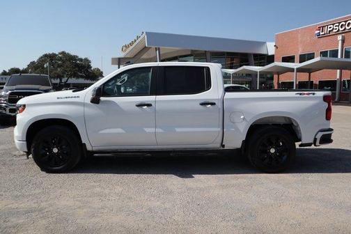 2023 Chevrolet Silverado 1500 Custom