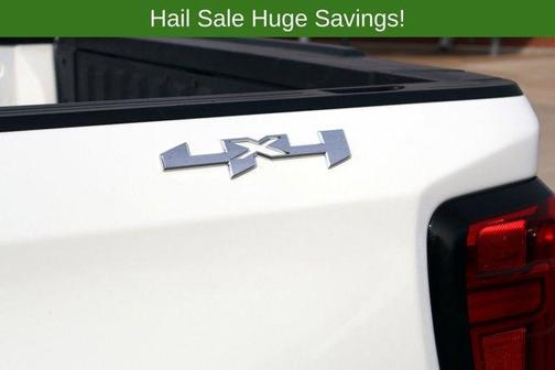 Summit White 2024 GMC Sierra 1500 SLT