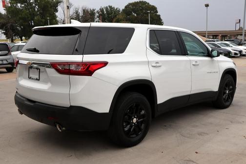 2021 Chevrolet Traverse LS