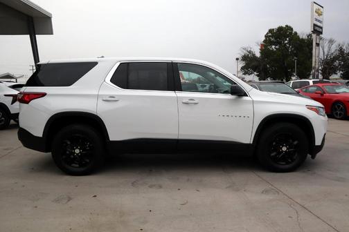 2021 Chevrolet Traverse LS