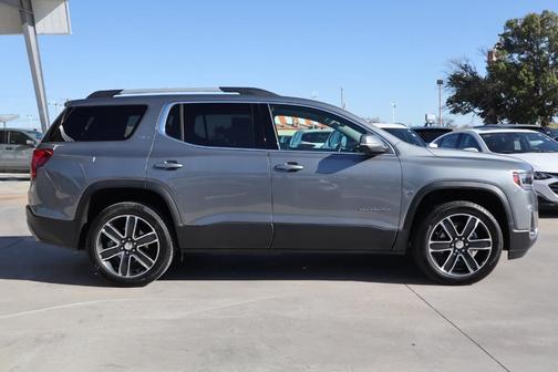 2020 GMC Acadia SLT