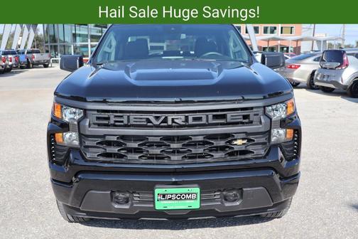 Black 2026 Chevrolet Silverado 1500 Custom