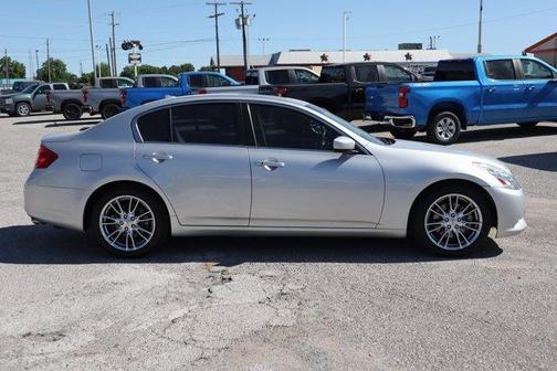 2013 INFINITI G37 Journey