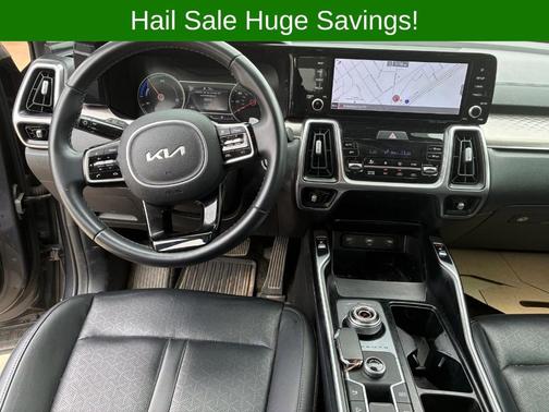 Gray 2022 Kia Sorento Hybrid S