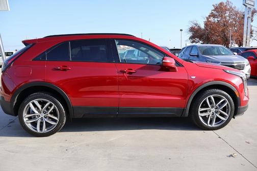 2023 Cadillac XT4 Sport