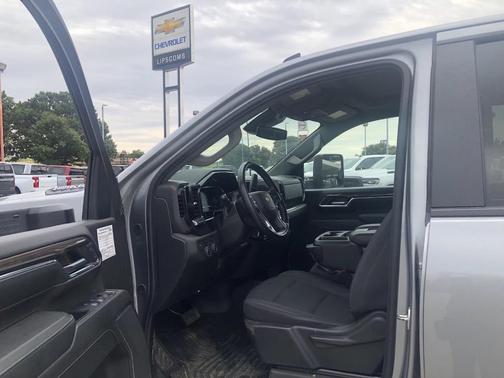 2024 Chevrolet Silverado 2500 LT