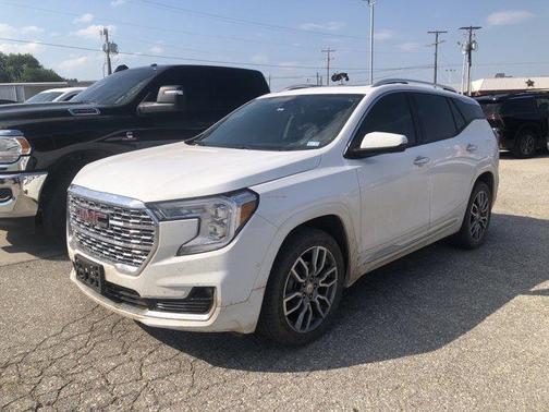 2024 GMC Terrain Denali