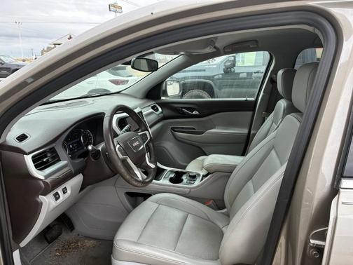 Gray 2022 GMC Acadia SLT