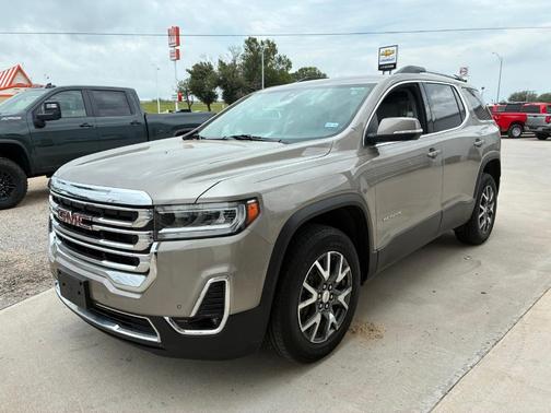 Gray 2022 GMC Acadia SLT