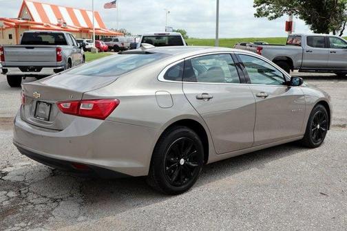 2025 Chevrolet Malibu LT