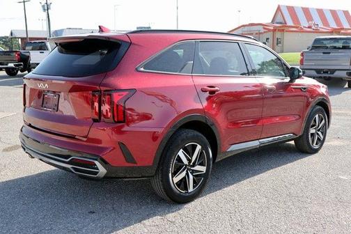 2023 Kia Sorento S