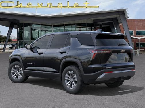 Mosaic Black Metallic 2026 Chevrolet Equinox LT