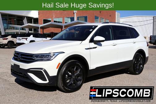 Pure White 2024 Volkswagen Tiguan 2.0T SE