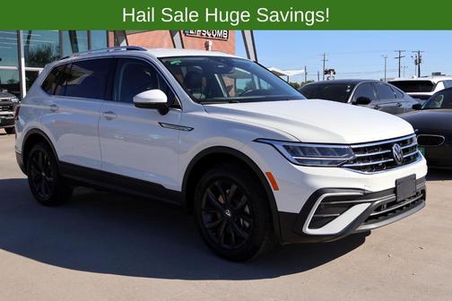 Pure White 2024 Volkswagen Tiguan 2.0T SE