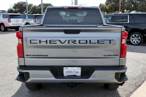 2025 Chevrolet Silverado 1500 Custom