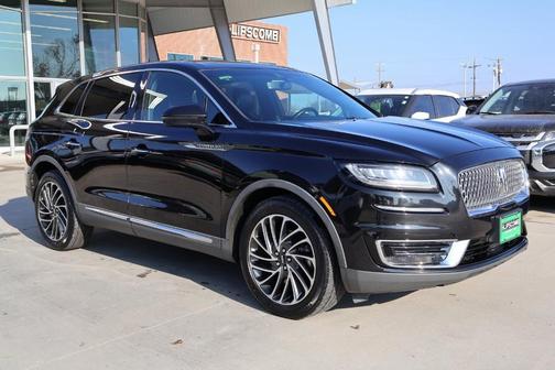 2019 Lincoln Nautilus Reserve