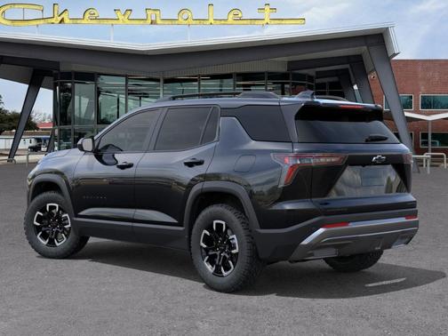 Mosaic Black Metallic 2026 Chevrolet Equinox ACTIV