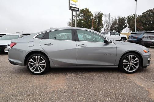 2024 Chevrolet Malibu 2LT
