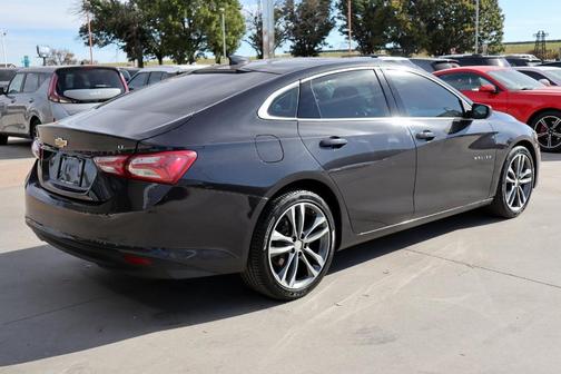 2022 Chevrolet Malibu LT