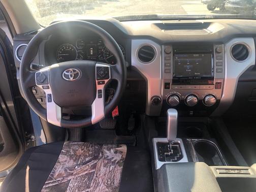 2019 Toyota Tundra SR5