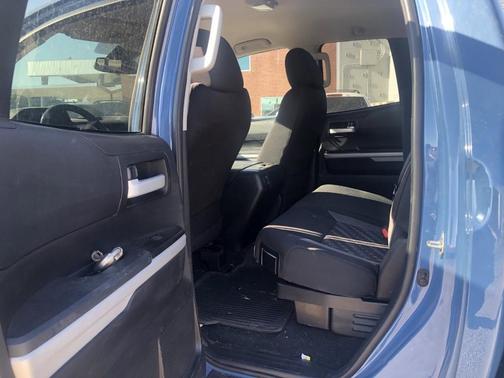2019 Toyota Tundra SR5