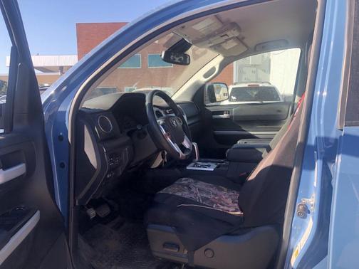 2019 Toyota Tundra SR5