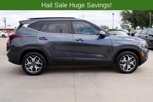 Gray 2021 Kia Seltos EX