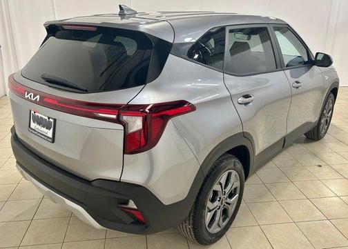 Steel Gray 2026 Kia Seltos LX