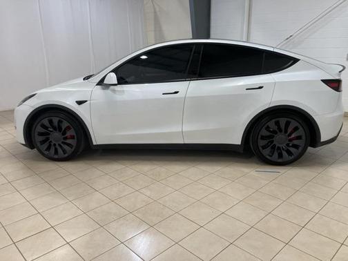 2024 Tesla Model Y Performance