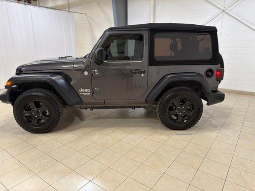 Granite Crystal Clearcoat Metallic 2020 Jeep Wrangler Sport