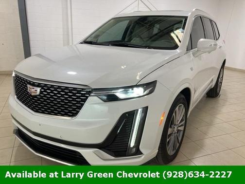 2025 Cadillac XT6 Premium Luxury FWD