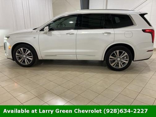 2025 Cadillac XT6 Premium Luxury FWD