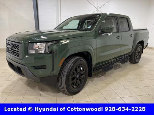 2023 Nissan Frontier SV