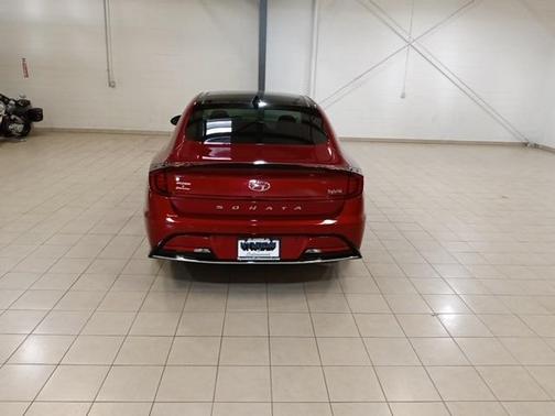 2023 Hyundai SONATA Hybrid Limited