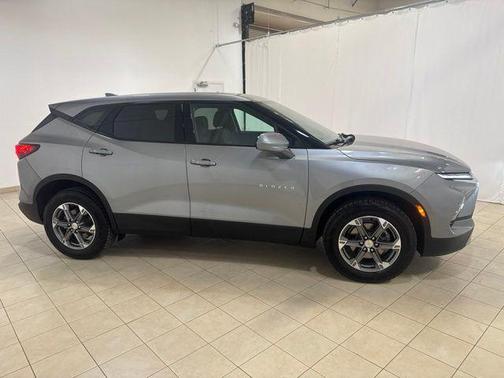Sterling Gray Metallic 2023 Chevrolet Blazer 2LT