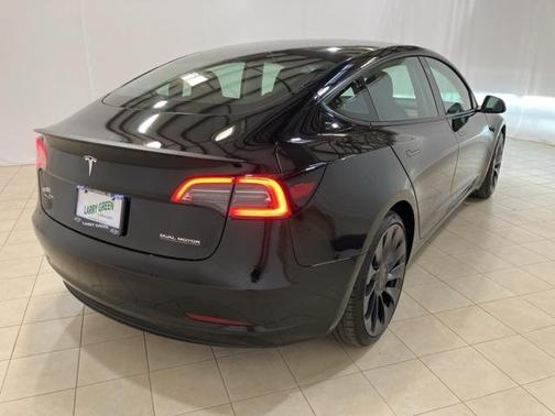 2023 Tesla Model 3 Performance