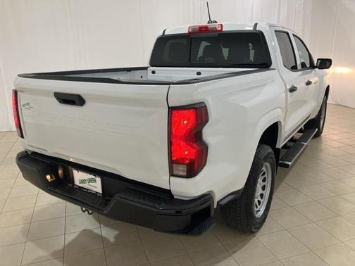 2024 Chevrolet Colorado WT