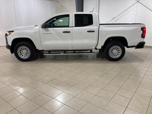 2024 Chevrolet Colorado WT