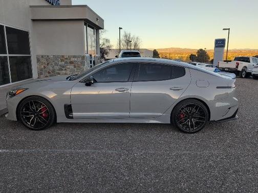 2018 Kia Stinger GT1