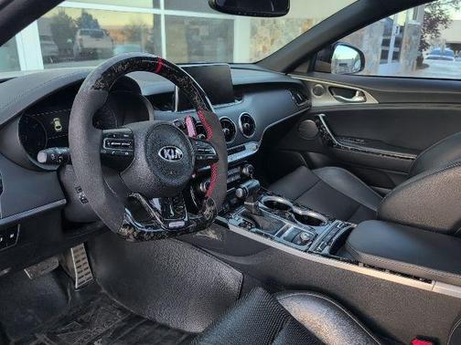2018 Kia Stinger GT1