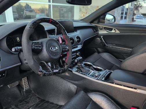 2018 Kia Stinger GT1