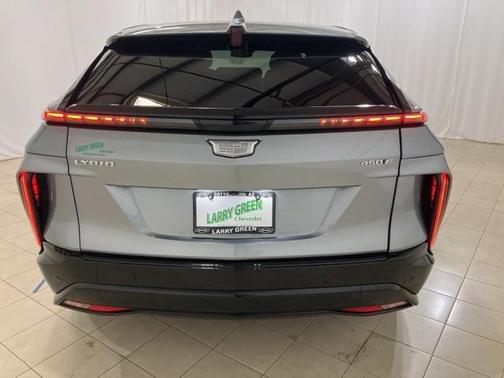 2024 Cadillac LYRIQ Sport