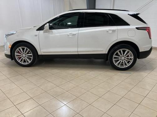 2022 Cadillac XT5 Sport