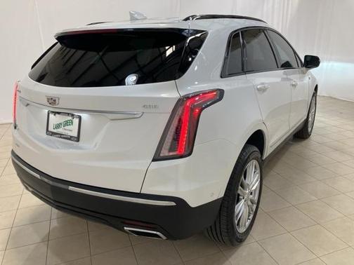 2022 Cadillac XT5 Sport