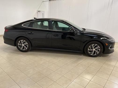 2023 Hyundai SONATA Hybrid Blue