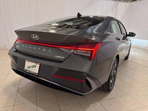 Amazon Gray 2026 Hyundai ELANTRA Limited
