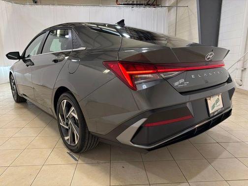 Amazon Gray 2026 Hyundai ELANTRA Limited