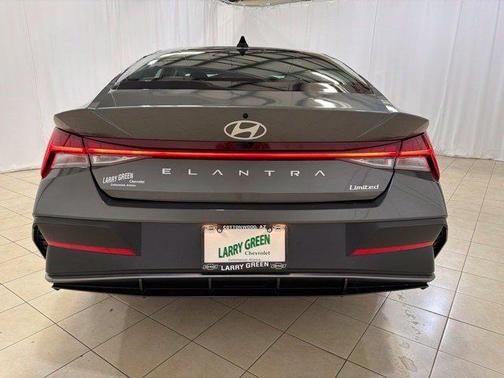 Amazon Gray 2026 Hyundai ELANTRA Limited