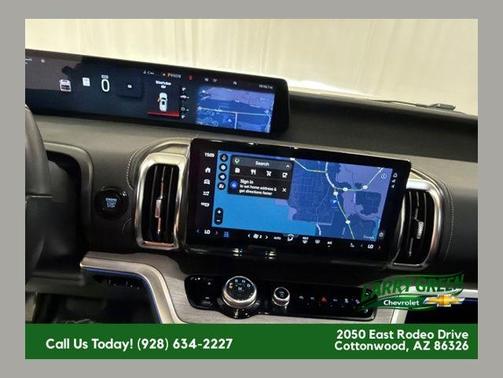 Oxford White 2025 Ford Expedition Max Platinum